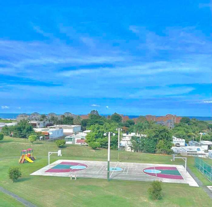 Ocean & Mountains View, Marina, Ferry, Vista Mar, Costa Esmeralda Ceiba エクステリア 写真