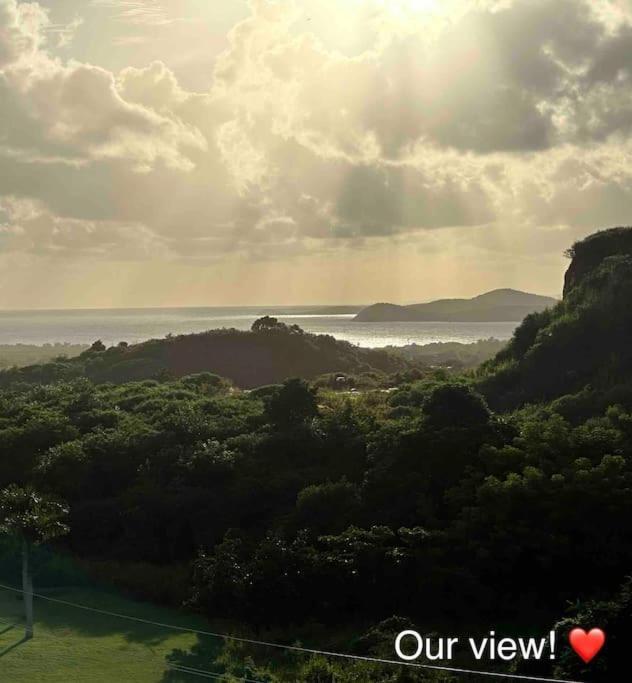 Ocean & Mountains View, Marina, Ferry, Vista Mar, Costa Esmeralda Ceiba エクステリア 写真